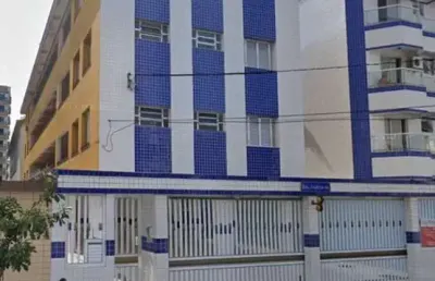 Apartamento à venda em praia grande-sp, guilhermina! 2 quartos, 1 banheiro, 1 vaga de garagem. venha conferir!