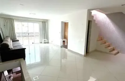 Casa com 3 quartos para alugar na vila curuçá, santo andré  por r$ 4.000