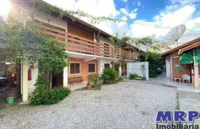 Chalés à venda em ubatuba com 16 apartamentos a 70 metros da praia da maranduba.