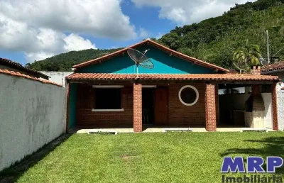 Casa com 3 dormitórios á venda em ubatuba. bairro sertão da quina. casa com quintal.