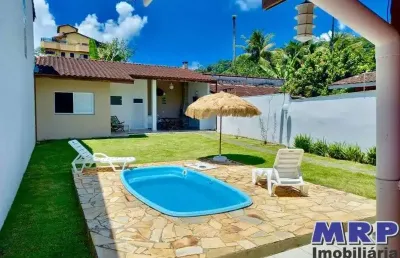 Casa nas toninhas em ubatuba. localizada a 250 metros da praia.