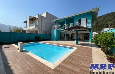 Casa a venda em caraguatauba com 5 dormitórios em condomínio, próximo a praia da mococa.