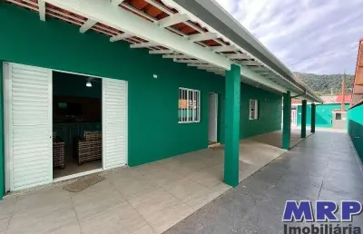 Casa à venda em ubatuba. praia da maranduba. 2 dormitórios.