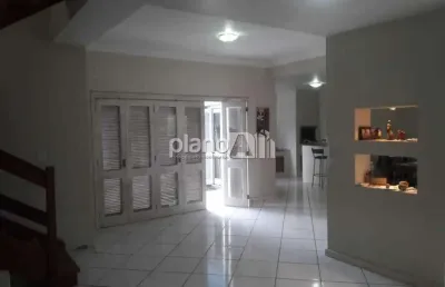 Casa à venda, com 240m², 3 quartos 1 suíte - paradiso - gravataí / rs por r$ 640.000,00