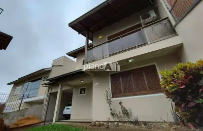 Casa à venda, com 314,18m², 3 quartos 1 suíte - centro - gravataí / rs por r$ 1.550.000,00