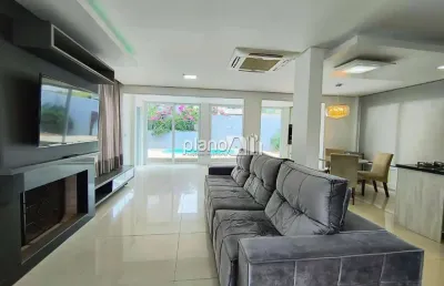 Casa em condomínio alphaville gravataí à venda, com 235m², 3 quartos 3 suítes - alphaville - gravataí / rs por r$ 1.990.000,00
