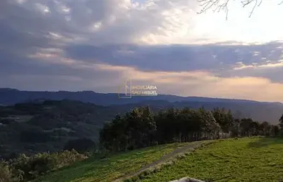Chácara com vista deslumbrante com 99.888m² de pura tranquilidade em santa maria do herval 