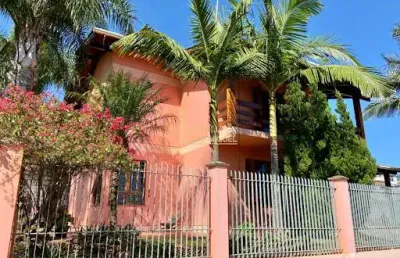 Casa com 3 quartos, 173.6m², à venda em dois irmãos, vale esquerdo