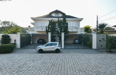 Casa em condomínio fechado com 4 quartos à venda na rua doutor josé de moura resende, 522, caxingui, são paulo por r$ 5.790.000
