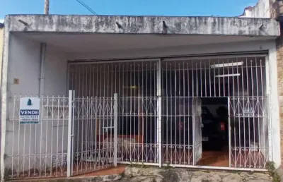 Casa com 2 quartos à venda na Rua Alzira Pereira Paes, 137, Parque Savoy City, São Paulo