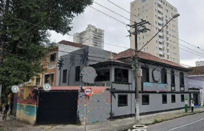Casa comercial com 4 salas para alugar no Pompéia, Santos 