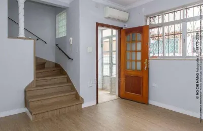 Casa com 2 quartos à venda na Vila Mathias, Santos 