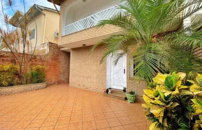Casa com 4 quartos à venda no Embaré, Santos 