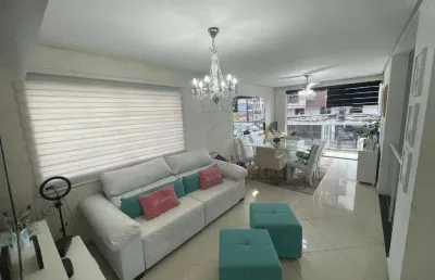 Casa com 3 quartos à venda no Embaré, Santos 