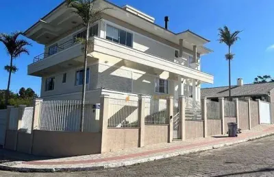 Casa com 5 dormitórios à venda, 297 m² por r$ 2.970.000,00 - centro - são josé/sc
