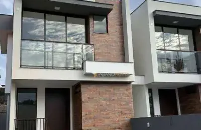 Sobrado com 3 dormitórios à venda, 100 m² por r$ 650.000,00 - serraria - são josé/sc