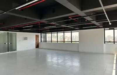 Sala comercial | sala | copa | 3 wcs | ar condicionado central | elevador | portaria 24 horas - 2 vagas - 131,54 mts - venda/permuta - r$ 699.000,00 - centro - santo andré/sp.
