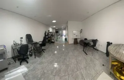 Apartamento frente residencial/comercial | 2 dorm | suíte | varanda | quintal c/ teto retrátil | 1 vaga - 78 mts - a venda - r$ 370.000,00 - vila pires - santo andré/sp.