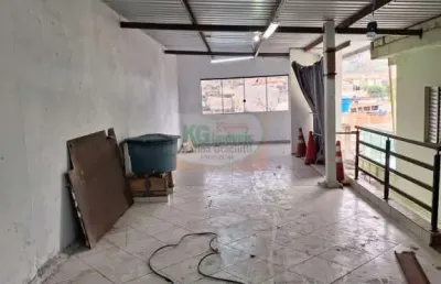 Casa para renda ou moradira | 2 casas | varanda | quintal | salão comercial/vaga - 150 mts - a venda - r$ 275.000 - aceita financiamento - jd. santo andré/santo andré/sp.