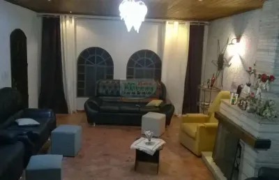 Lindo sobrado a venda por r$799.000,00  | 4 dormitórios sendo 1 suítes  | 313m² | 4 vagas  | jardim stella - santo andré / sp