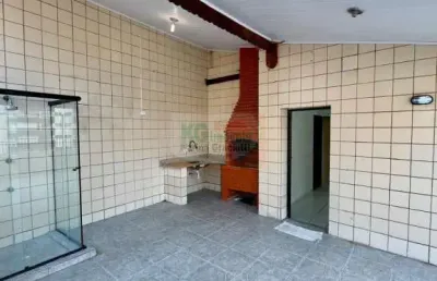 Linda cobertura a venda por 550.000,00|  2 dormitórios  |1 suíte   |  2 vaga de garagem  |  ocian - praia grande / sp