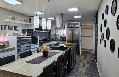 Lindo sobrado a venda  por r$1.545.000,00|  4 dormitórios sendo 2 suítes | 310m² | 4 vagas de garagem | santa maria  - santo andré / sp