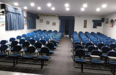 Prédio inteiro comercial a venda e locação | 3 andares | 17 salas | auditório para 100 pessoas | 9 wcs | 2 vagas - 665 mts - bairro assunção - são bernardo do campo/sp.