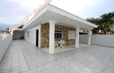 Casa com 3 quartos à venda no Jardim Grandesp, Itanhaém 