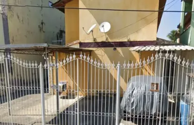 Vendo casa duplex, em condomínio fechado, 02 quartos, bairro jardim iguaçu, nova iguaçu rj