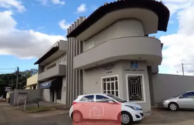 Casa com 3 quartos à venda na Rua Serra dos Pirineus, 465, Bandeirantes, Londrina