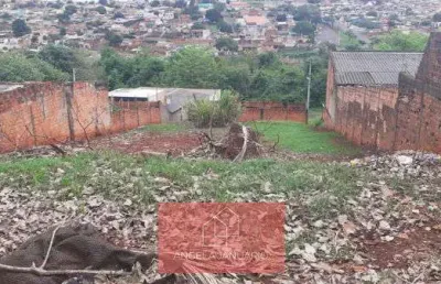 Terreno à venda na Rua Elias Gonçalves, s/n, Sabará III, Londrina