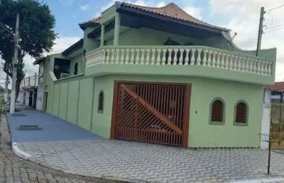 Sobrado com 3 dormitórios à venda, 192 m² por r$ 640.000,00 - vila maria de maggi - suzano/sp