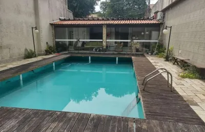 Casa com 4 quartos à venda no Jardim Realce, Suzano 