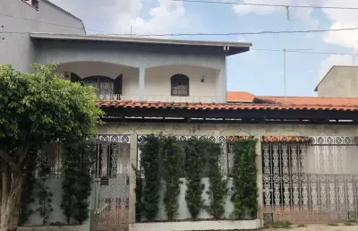 Casa com 5 quartos à venda no Jardim Medina, Poá 