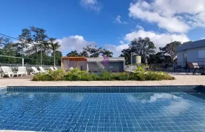 Sobrado no condomínio villa das paineiras, jardim modelo - suzano/sp