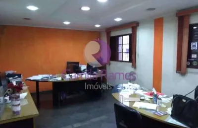 Casa comercial à venda no Centro, Poá 