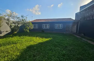 Excelente casa com viabilidade de construção de predio no cordeiros