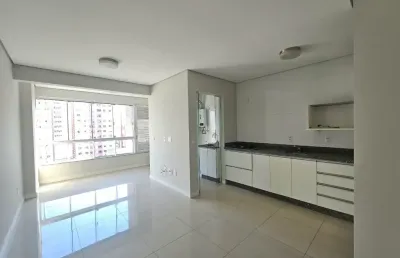 Apartamento com 3 quartos para alugar na Rua Herculano Corrêa, A, Centro, Itajaí