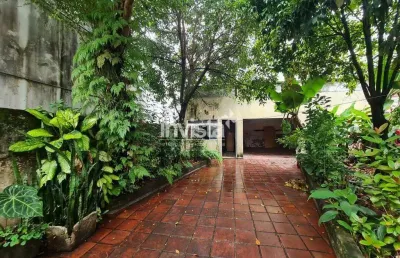 Casa com 3 quartos para alugar no Embaré, Santos 