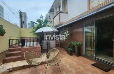 Casa com 3 quartos para alugar no Embaré, Santos 