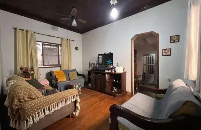 Casa com 3 quartos à venda no Marapé, Santos 