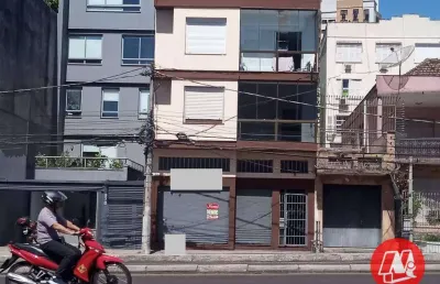 Ponto comercial com 2 salas à venda no Rio Branco, Porto Alegre 