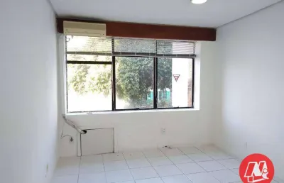 Sala comerical com vaga, entre o bom fim e o rio branco