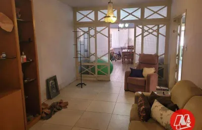 Casa de 2 pavimentos com 207 m² no bairro rio branco.