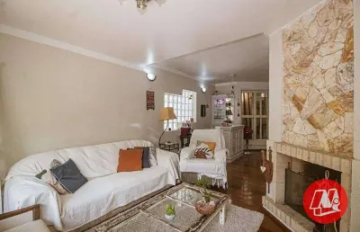 Casa com 3 quartos à venda no Santo Antônio, Porto Alegre 