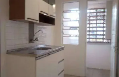 Morano vende na avenida ipiranga, 2 dormitórios e infraestrutura.