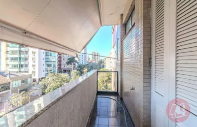 No menino deus 102 m², 2 dormitórios com sacada. e todo mobiliado.