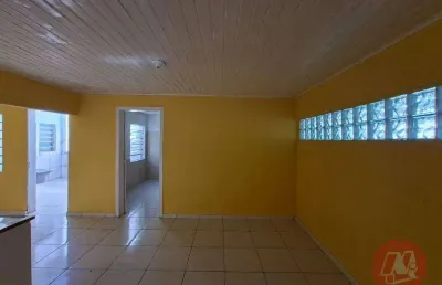 Casa com 3 dormitórios para alugar, 56 m² por r$ 1.916,00/mês - medianeira - porto alegre/rs