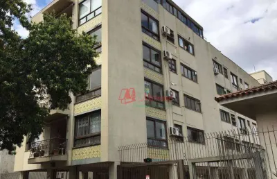 Apartamento com 3 quartos à venda no São João, Porto Alegre 