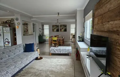 Casa alto padrão para venda em jandira, parque nova jandira, 2 dormitórios, 2 suítes, 3 banheiros, 4 vagas